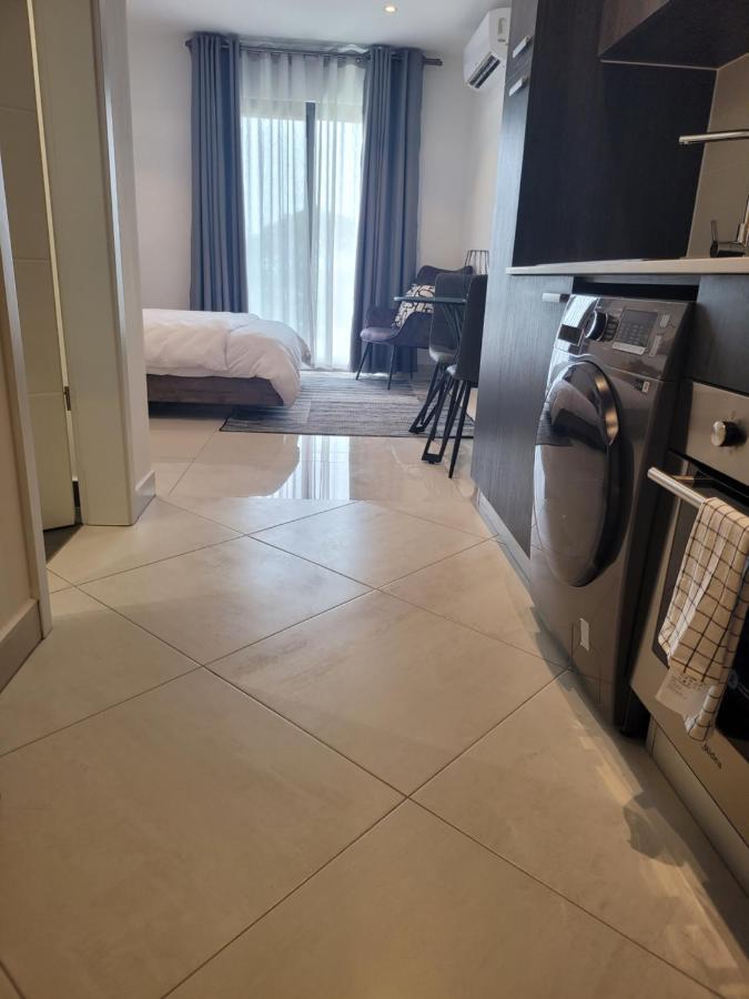 Rt Properties @ The Lennox Airport Residential Accra Kültér fotó