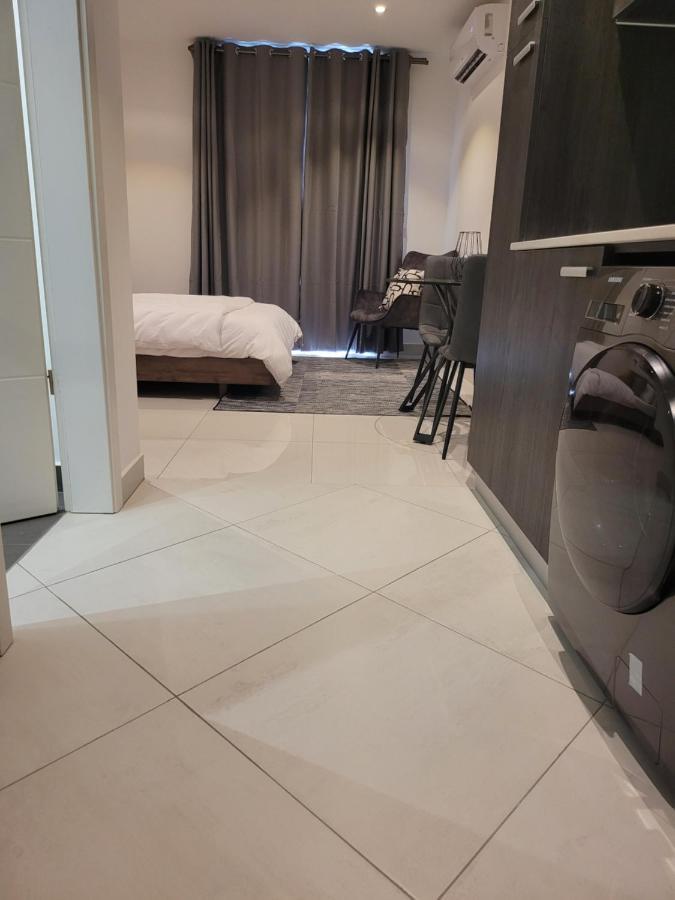Rt Properties @ The Lennox Airport Residential Accra Kültér fotó